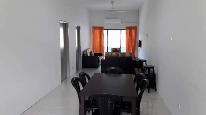 Homestay Lot 10 Pangkor Pekan Pangkor Екстер'єр фото